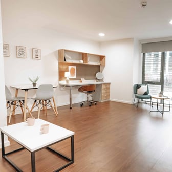 Platinum Loft Apartment - Image 6