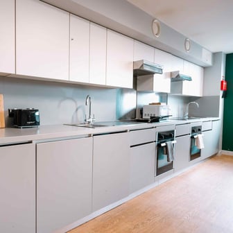 Deluxe En Suite - Image 4