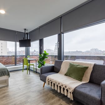 Platinum Studio - Image 1