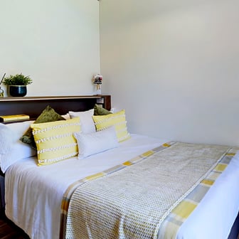 Classic En Suite - Image 2