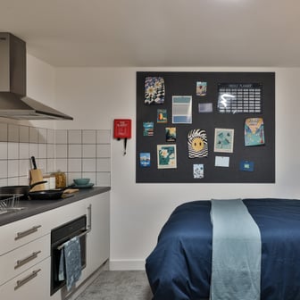Gold Penthouse Studio - Image 1