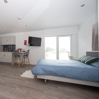 Platinum Studio - Image 1