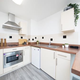 Gold Accessible Studio - Image 4