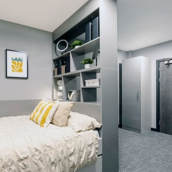 Club Studio - Image 1