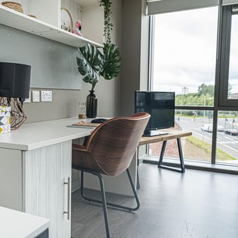 One Room Apartment - Image 6