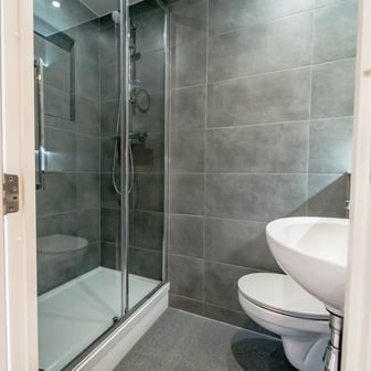 Premium Ensuite - Image 3