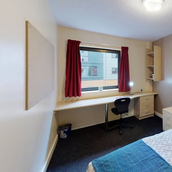 Classic 3 Bed Ensuite - Image 1