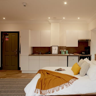 Platinum Studio - Image 7
