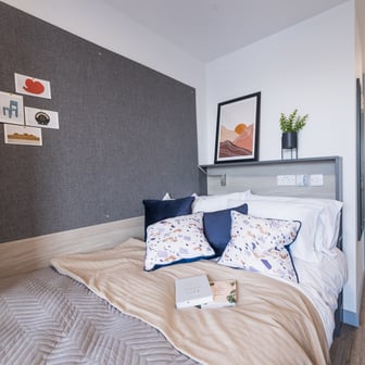 Platinum Ensuite - Image 1