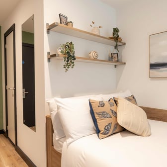Platinum En Suite - Image 3
