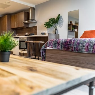 Penthouse Studio - Image 5
