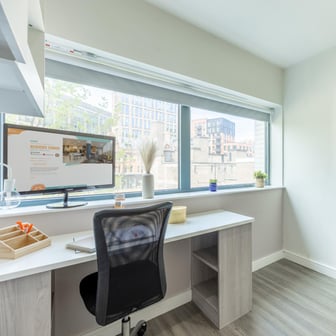 2 Bed Apartment - Image 2