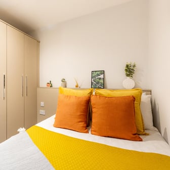 2 Bed Apartment - Image 1