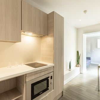 2 Bed Apartment - Image 4