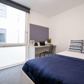 Bronze Ensuite - Image 1