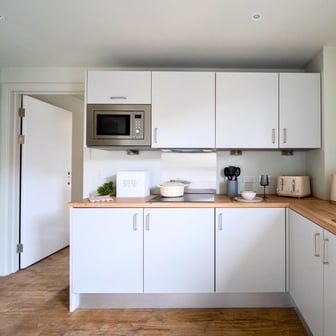 2 Bed Apartment - Image 3