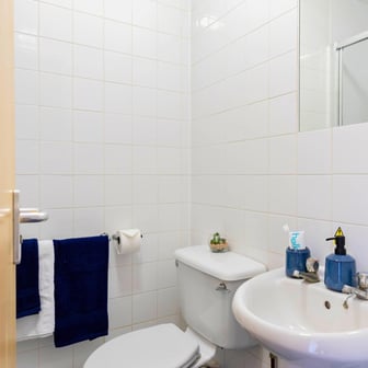 Premium Ensuite - Image 7