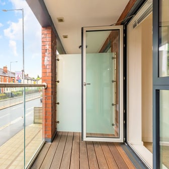 Premium Balcony Studio - Image 4