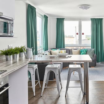 Premium En-suite - Image 4