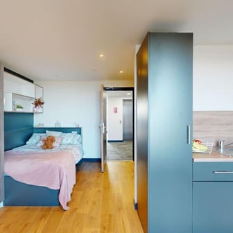 Penthouse Classic Studio - Image 2