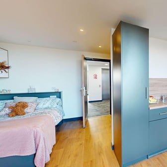 Penthouse Classic Studio - Image 3
