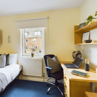 1 Bed Apartment - Image 1