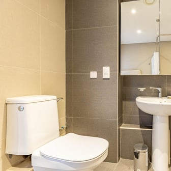 Classic Accessible Studio - Image 7