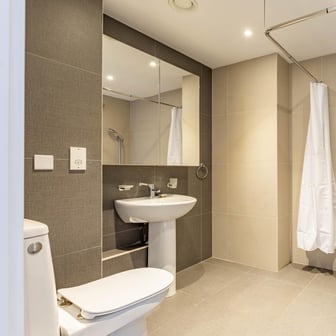 Classic Accessible Studio - Image 6
