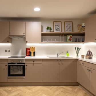 Classic Ensuite - Image 7