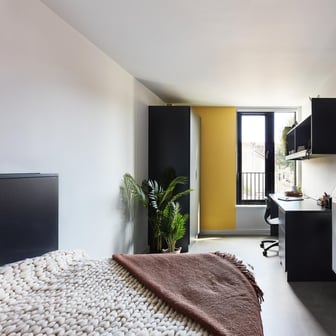 Classic Ensuite - Image 1