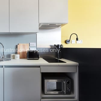 Premium Studio with Wet Room - Image 2