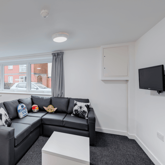 Deluxe Ensuite - Image 6