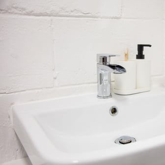 Non Ensuite - Silver - Image 10