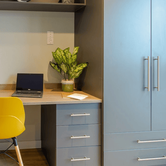 Premium 4 Bed Ensuite - Image 4