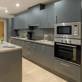 Classic 4 Bed Ensuite - Image 8