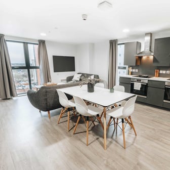 Silver En Suite (Lower Floors) - Image 5