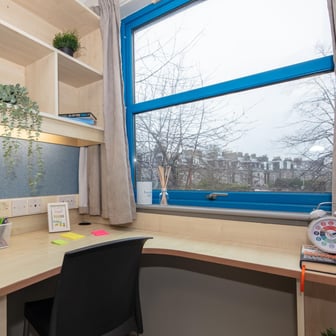 Ensuite - Silver - Image 6