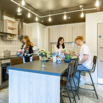 true Unique Apartment - Image 7