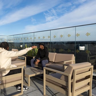 true Premium Studio with City Views - Image 22