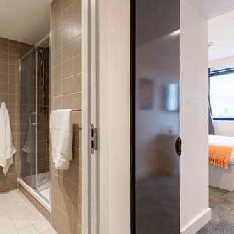 true Premium Studio - Image 8
