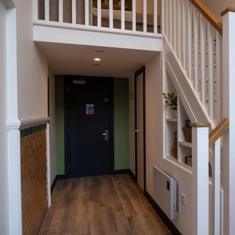 Platinum En Suite (Loft) - Image 4