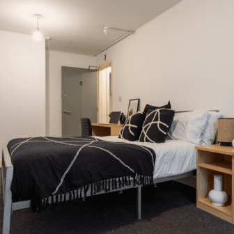 Gold Non Ensuite - Image 2