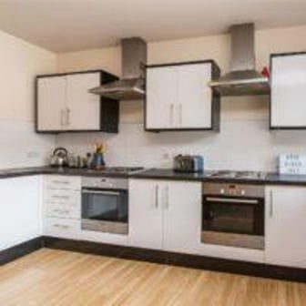 Gold Non Ensuite - Image 3