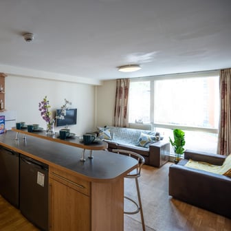 Standard Ensuite (within a 4 bed flat) - Image 7