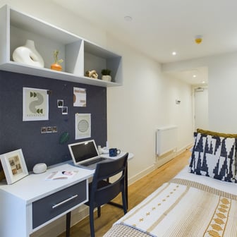 Premium Ensuite - Image 8