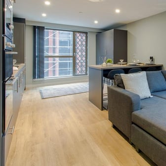 Classic 5 Bed Ensuite - Image 16