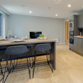 Classic 5 Bed Ensuite - Image 22