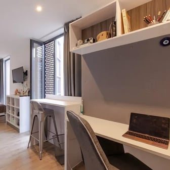 Silver Studio Room