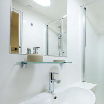 Premium Ensuite - Image 7