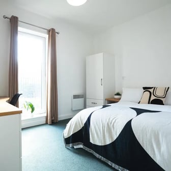 Accessible Ensuite - Image 1